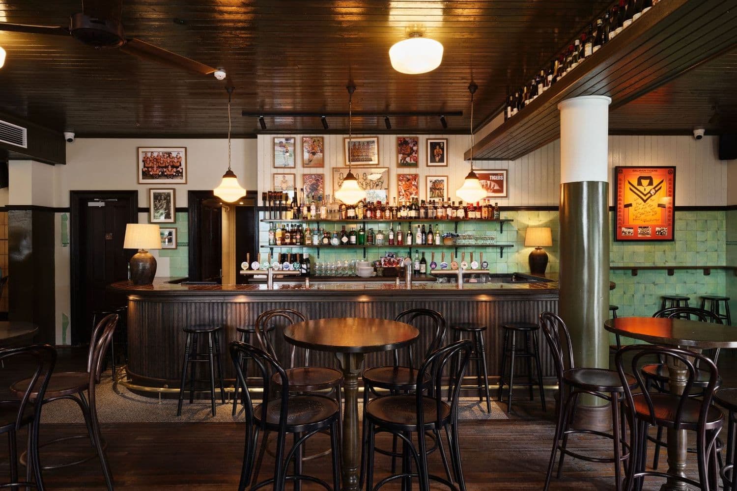 Top 10 Happy Hours in Balmain | Happy Hour Drinks & Specials