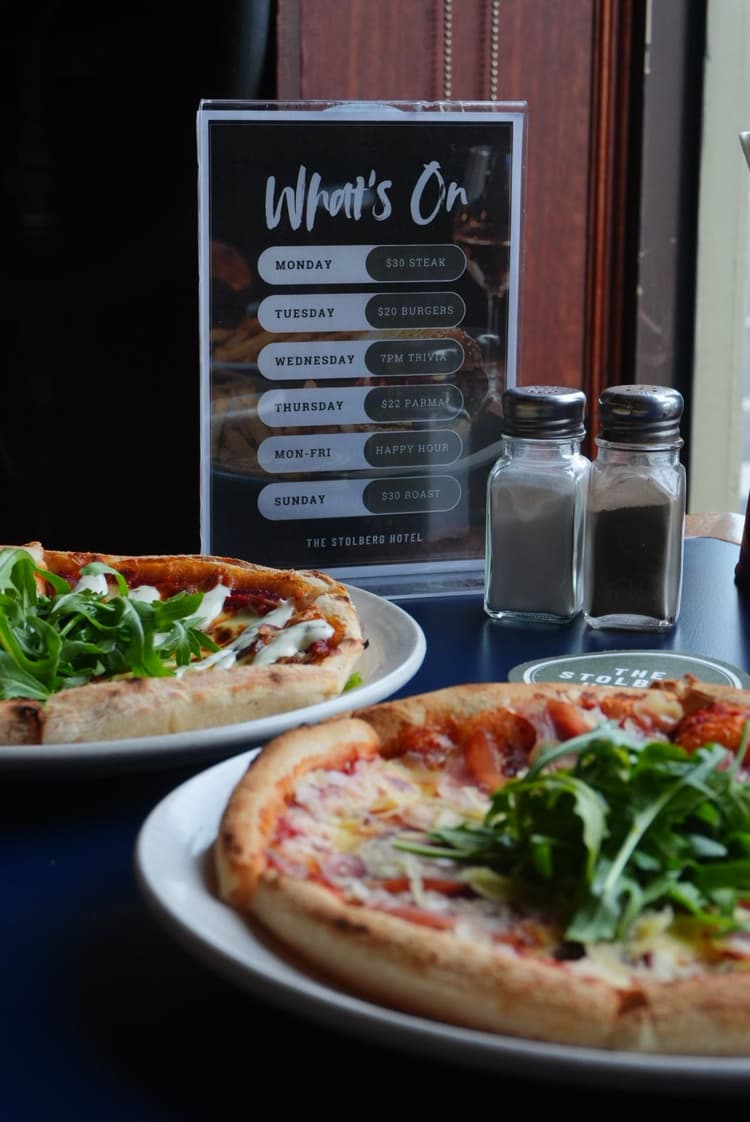 Tuesday Pizza and a Pot | Happy Hour Drinks & Specials